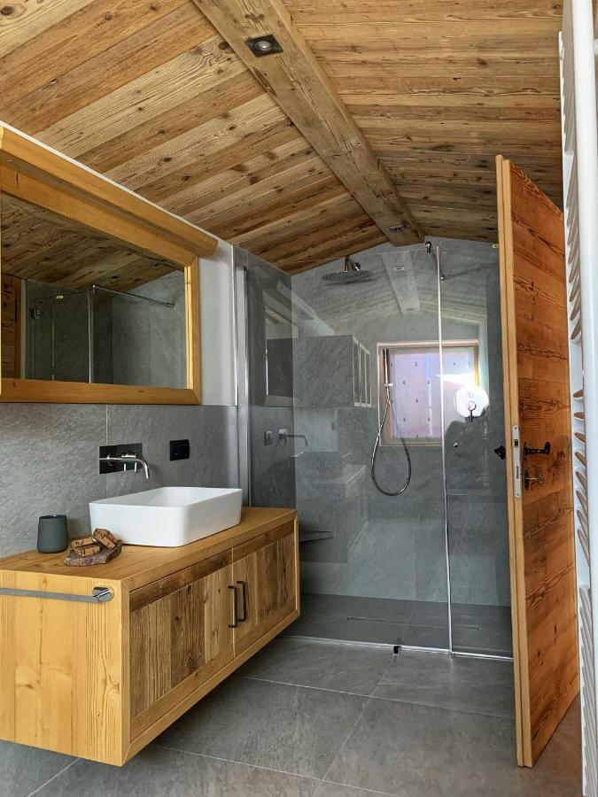 Bed and Breakfast Grizzly Haus Varena Exterior foto
